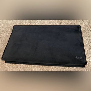 Dyson Airwrap Velvet Bag